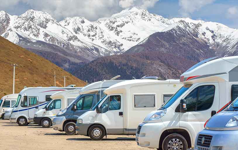 Un parking de camping-cars